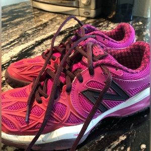 New Balance 996 tennis shoes